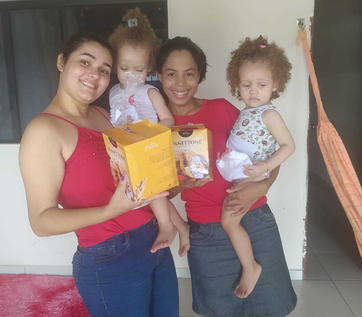 Camacã: Secretaria de Assistência Social distribui mais de 450 panetones para pessoas assistidas